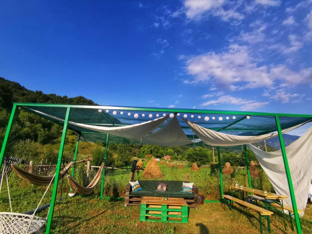 Luna Rock Glamping Brezoi - Blue Scai Экстерьер фото