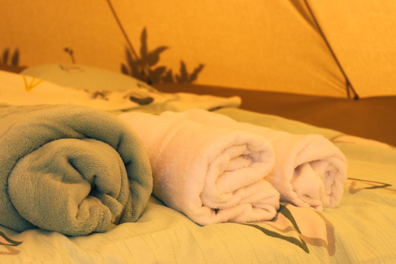 Luna Rock Glamping Brezoi - Blue Scai Экстерьер фото